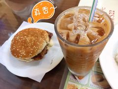 猪扒包-兰芳园(上环店)