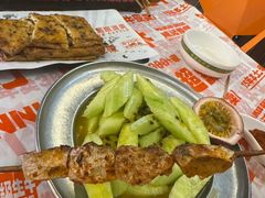 -威记烧嘢·南宁烧烤·超级生牛(绿地店)