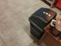 -荆九爷爆炒桥头三嫩(云南北路店)