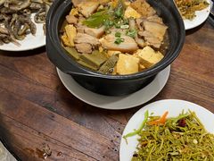 -北京龙庆四季香农家饭庄·灶台鱼·碳烤虹鳟鱼(龙庆峡店)