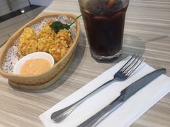 -必胜客(证大大拇指店)