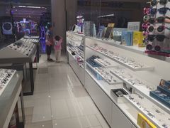 -宝岛眼镜·蔡司·依视路·青少儿近视防控验配中心(西市城购物中心店)