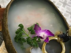 -景明轩•养生酸汤鱼火锅 云贵鲜菌 现舂野果酸汤(王寨小区店)