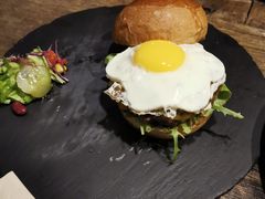 -HIGH FIVE哈福手工汉堡(桂林路店)