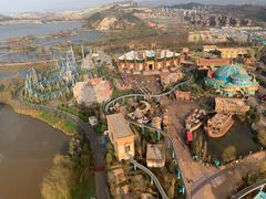 -七彩云南欢乐世界