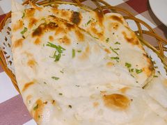 蒜蓉烤饼-Santoor 萨都里印度餐厅(北锣鼓巷店)