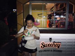 抹茶冰淇淋-Sweeney冰淇淋