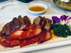 烧味双拼-老广酒楼(樱花店)