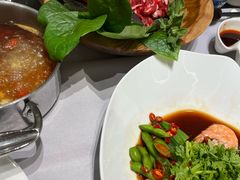 -红鼎豆捞·非遗鲍皇汤火锅(宝丰路店)