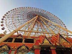 -七彩云南欢乐世界