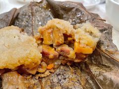 荷香花菇糯米鸡-凤凰楼酒家·粤宴点心(华强北店)