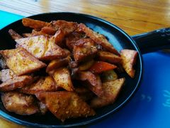戈壁滩炒馕-楼兰古丽新疆菜(钟楼景观店)
