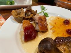 -四海一家自助餐(益田假日广场店)