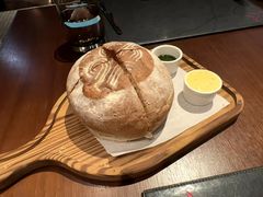 -恰餐厅及酒吧 CHAR Bar & Grill (北京丽都皇冠假日店)