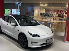 -TESLA 特斯拉(北京颐堤港体验店)