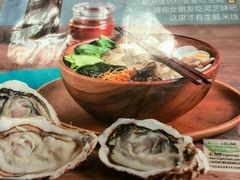 -灵芝妹子海鲜米线(香炉礁山姆店)