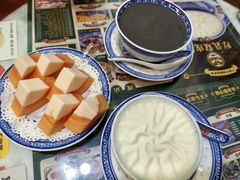 -广信牛奶甜品世家(台东店)