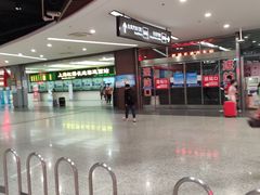 -上海虹桥客运西站