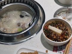 -龍歌自助小火锅(市南金茂湾店)