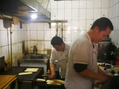 -宝光熏肉鞋底火烧(新街口店)
