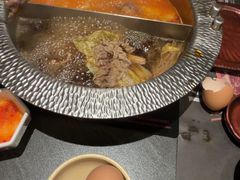 -牛YO寿喜烧·铁板烧和牛火锅自助(市府恒隆店)