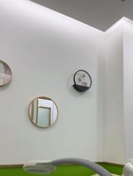 -苗医生专业祛痘·皮肤管理