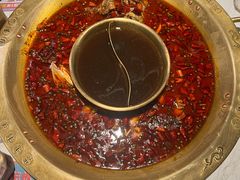 -哥老官重庆美蛙鱼头(西湖银泰十一哥店)