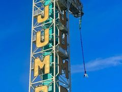 -巨鹏飞梦幻海岸