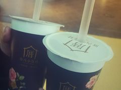 涓豆腐奶茶-厝内小眷村(西单大悦城店)