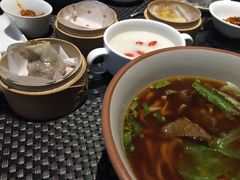 牛肉面 美龄z-南京夜泊秦淮君亭酒店·金陵书画院