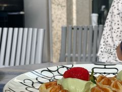 抹茶奶油可颂华夫饼-boudoir&her不她(富华里店)