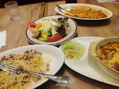 -玛格萝妮比萨屋(四平店)