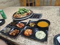 -真利味·脊骨火锅·正宗韩国料理(韩乐坊店)