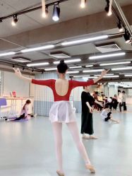 -深舞形体民族舞蹈工作室