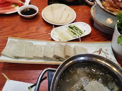 -龙聚德北京烤鸭(沙坪坝华宇A馆店)
