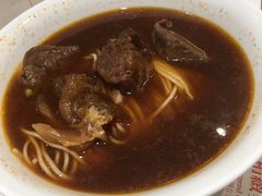 -鼎泰丰(新港中心店)