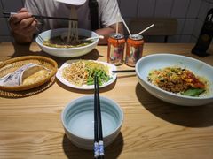 -味绝西面
