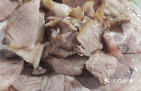 Cold Sliced Pork Shank
