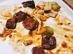 山菌葱爆雪花牛肉-尚一汤·粤菜海鲜(环球港店)