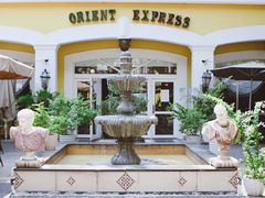 -火车头法国西餐厅