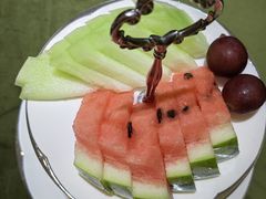 -燕庭·纯燕窝·甜品下午茶(南京西路店)