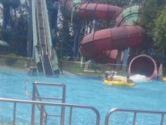 -欢乐水魔方水世界