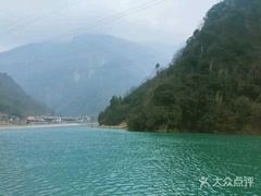 -硗碛藏寨·神木垒景区