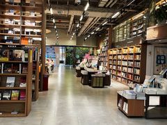 -新华书店(市民中心店)