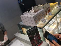 -喜茶(北京华贸购物中心店)