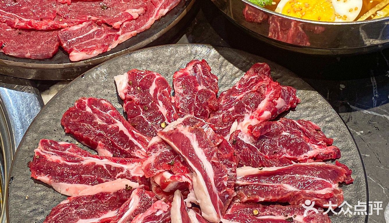 🔥珠海柠溪藏不住了！一品香烤肉香到排队也要