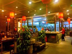 大堂-亿诣蝎府炸酱面羊蝎子火锅(酷车小镇店)