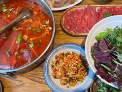 -黔诚多彩火锅(甲秀楼店)