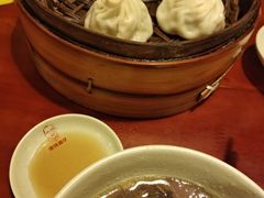 -佬钱湾仔(衣裳街店)