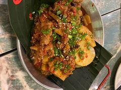 蒜香鸡脚-浩海火烧云傣家菜(京广店)